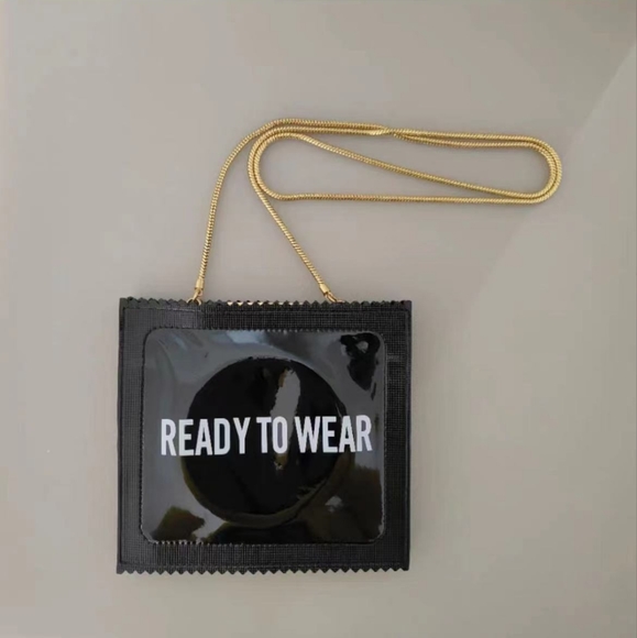 Moschino x HM crossbody bag funny design jermmy Scott - Picture 4 of 5